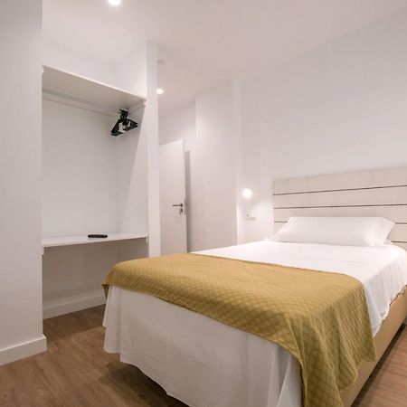 Hostal Beach Santa Pola Dış mekan fotoğraf