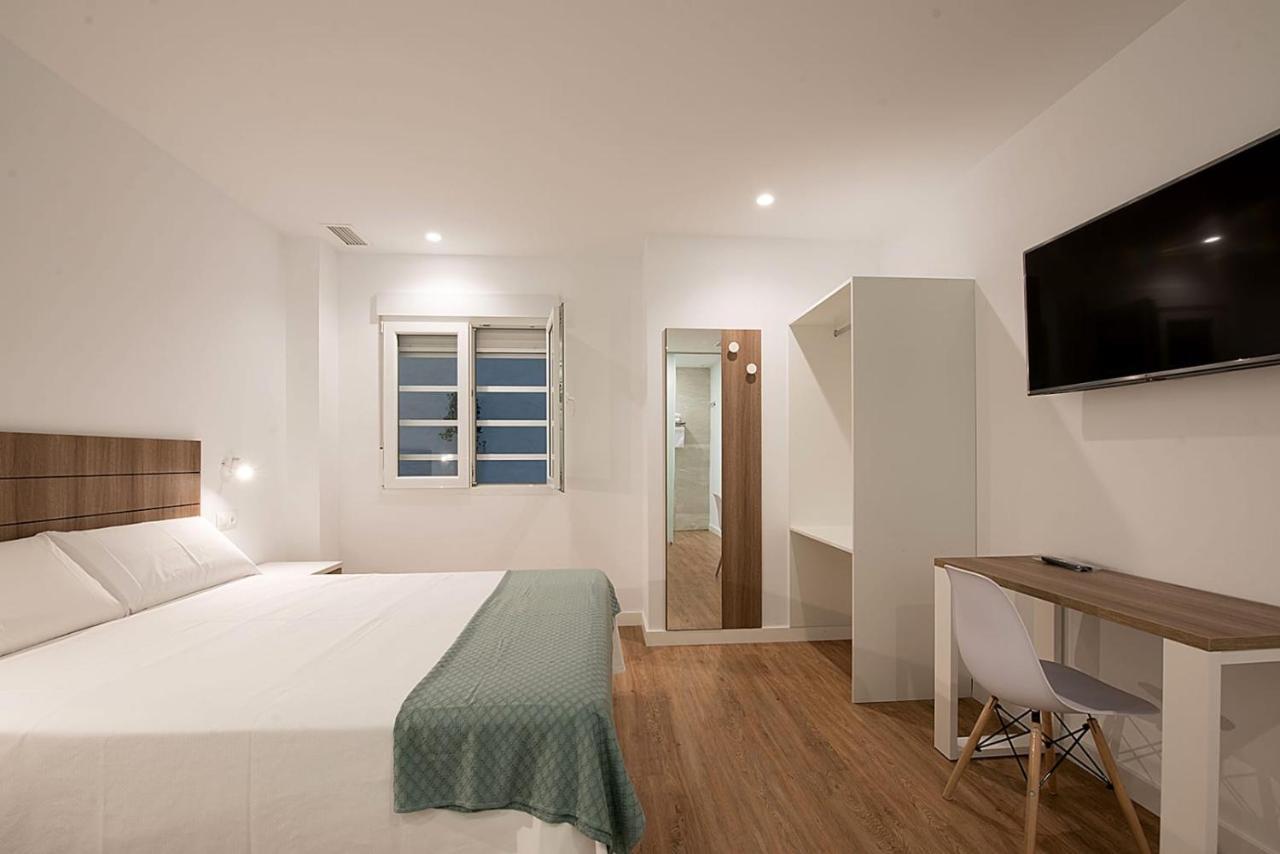 Hostal Beach Santa Pola Dış mekan fotoğraf
