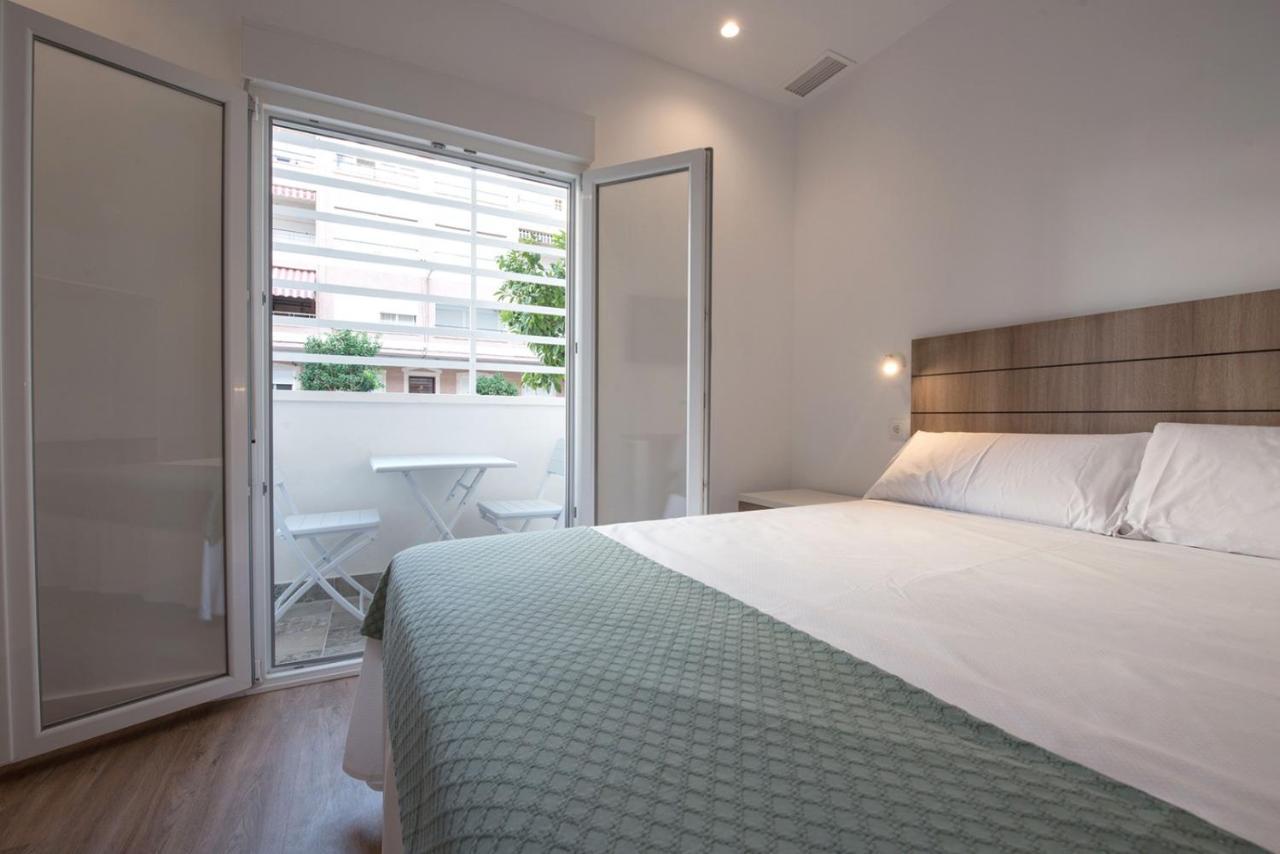 Hostal Beach Santa Pola Dış mekan fotoğraf